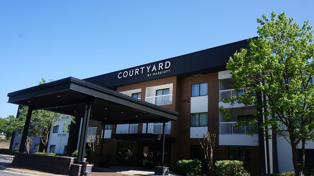 Courtyard by Marriott Columbia Northeast Fort Jackson Area - photo 94
