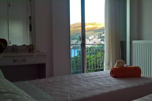 Traditional house by the sea 2 — 4-Star Luxury Hotel in Amfilochia, Greece