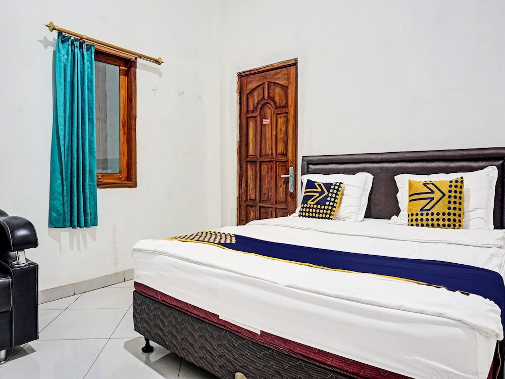 Spot On 2226 Nurmega Jaya in Sukabumi, Indonesia