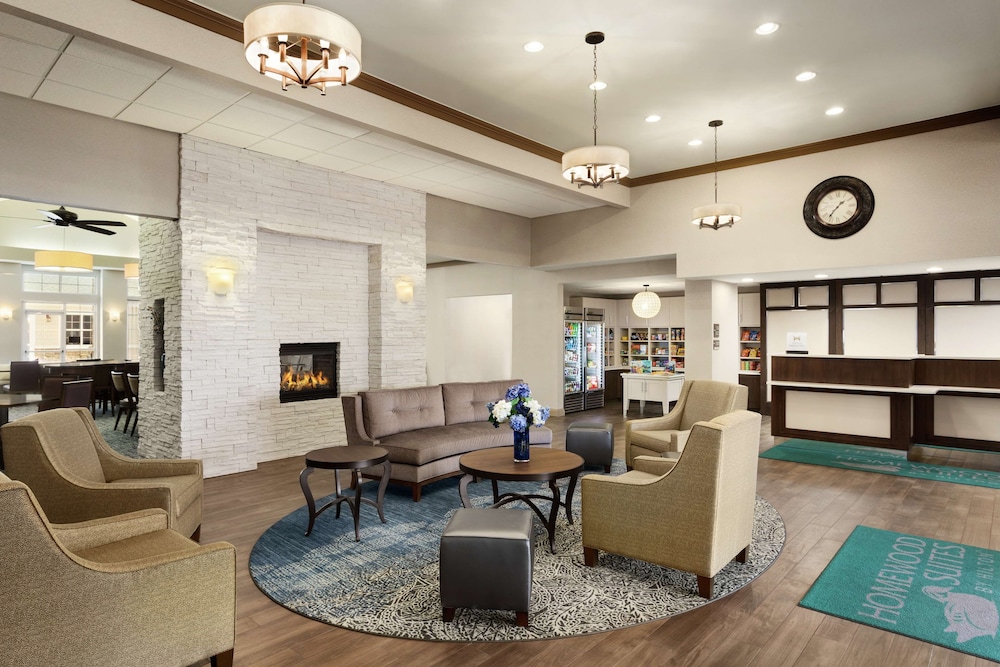 Homewood Suites by Hilton Fargo - photo 16