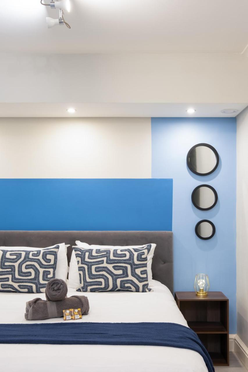 Madison Modern Oasis