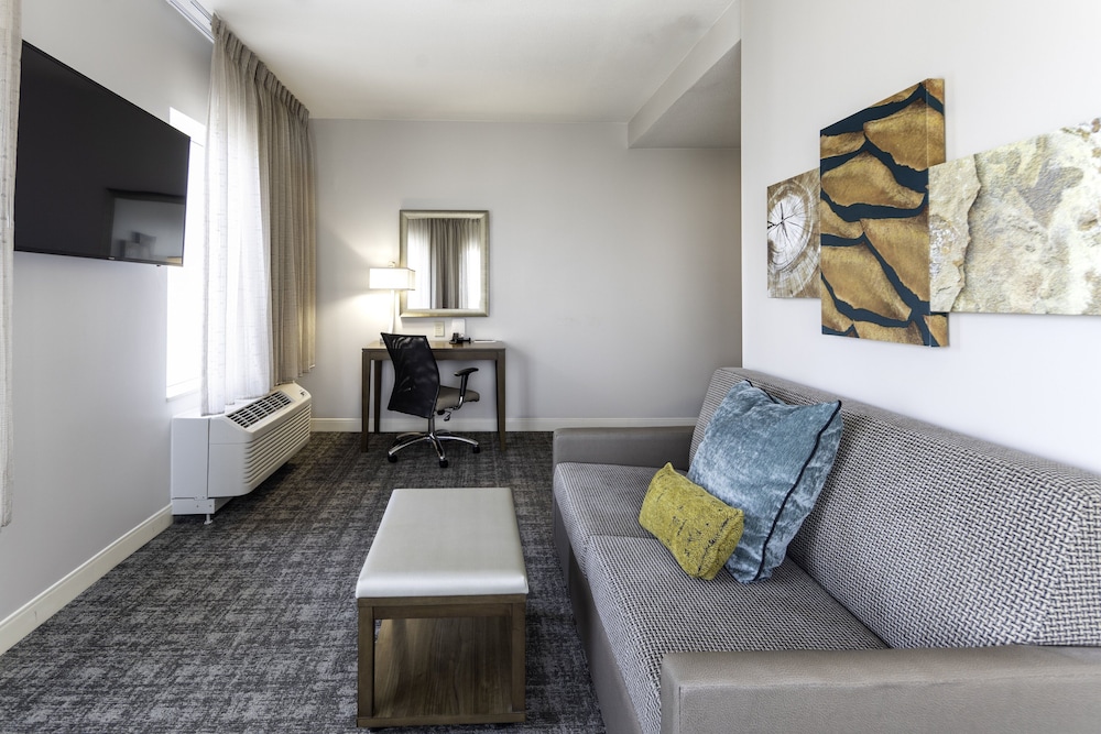 Staybridge Suites Montgomery Downtown an IHG Hotel - photo 3