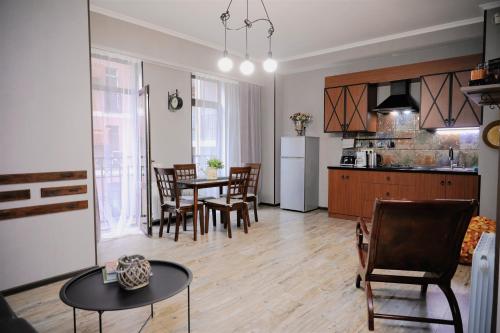 Avlabari Apartment NEW ONE — 4-Star Luxury Hotel in Tbilisi, Georgia