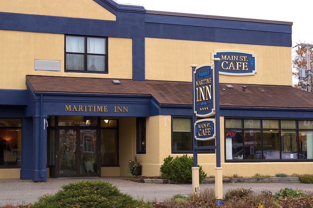 Maritime Inn Antigonish — 4-Star Luxury Hotel in Antigonish, Canada