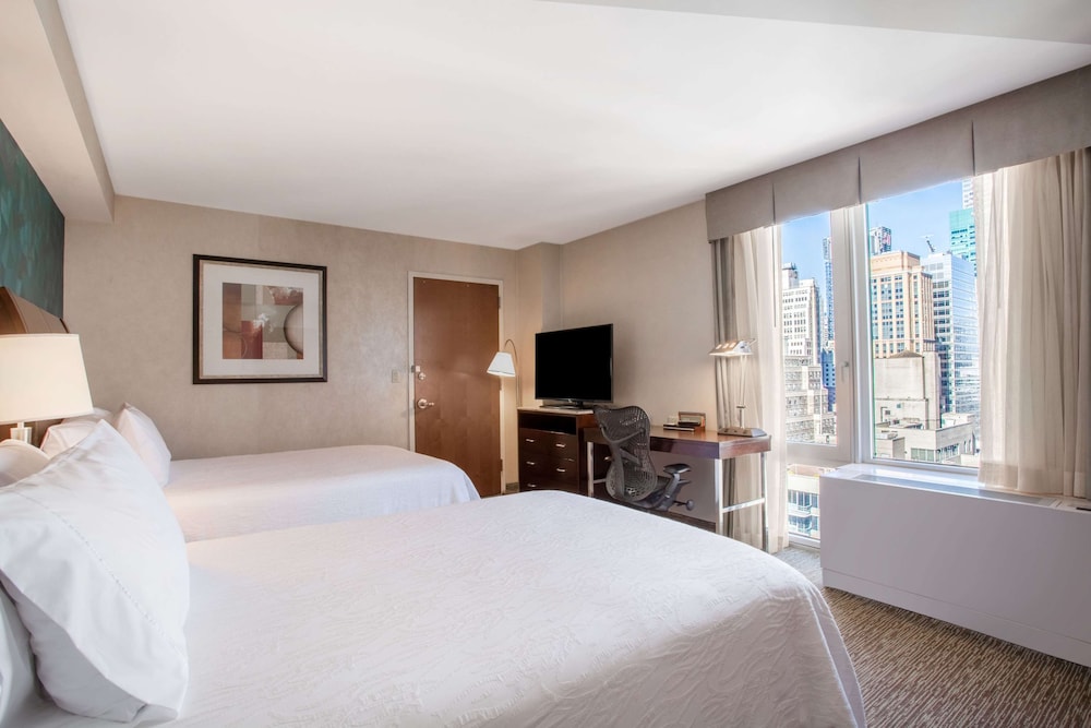 Hilton Garden Inn New York West 35th Street - photo 19