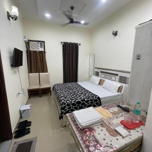 Homestay Comforts 500m from Amritsar Airport