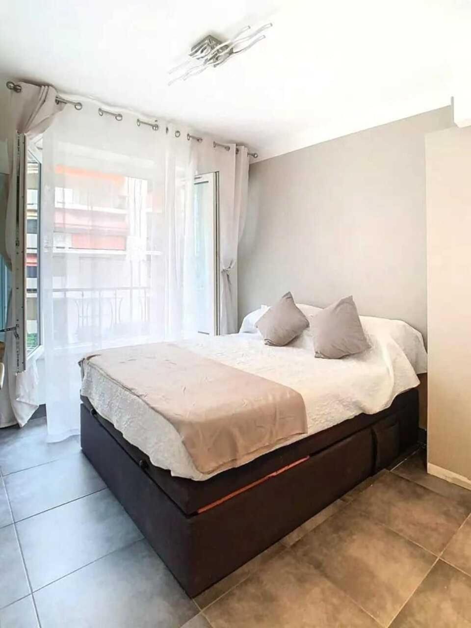 F3 4 Pers 15 Min Palace Cannes — Cannes — photo 4
