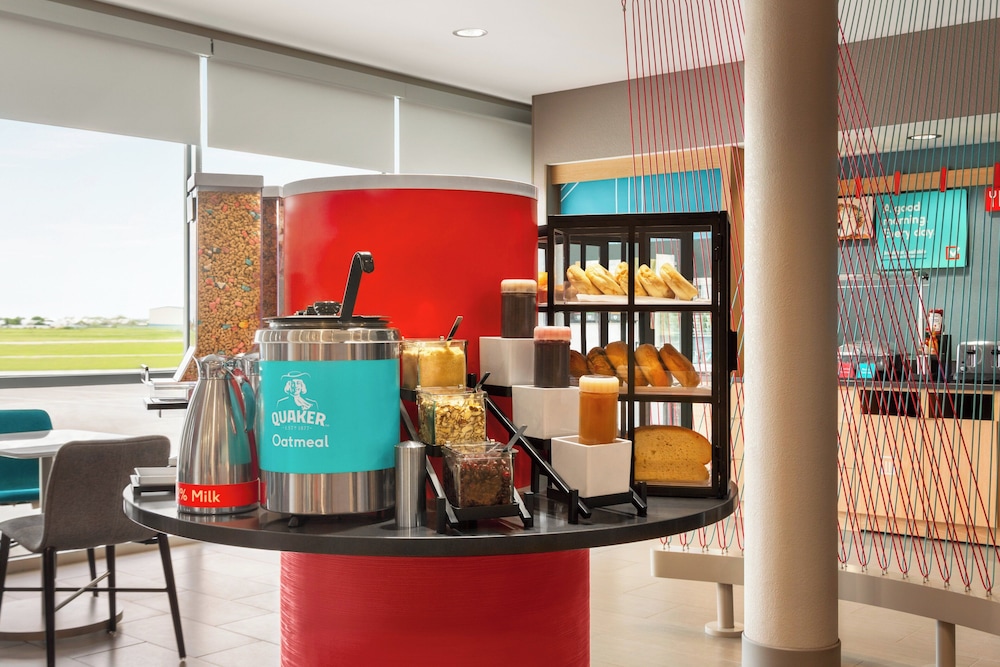 avid hotel North Platte by IHG - photo 57