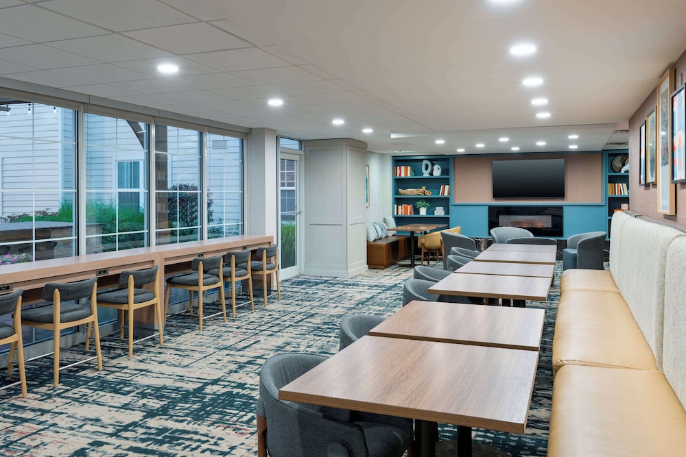 Homewood Suites by Hilton Buffalo Airport - photo 34