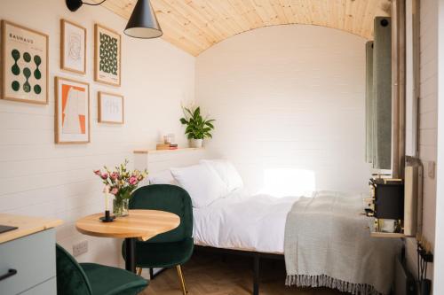 Willow’s Nordic Shepherds Hut in Ballater, United Kingdom