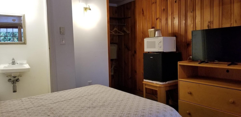 Tallwood Motel Wells - photo 11