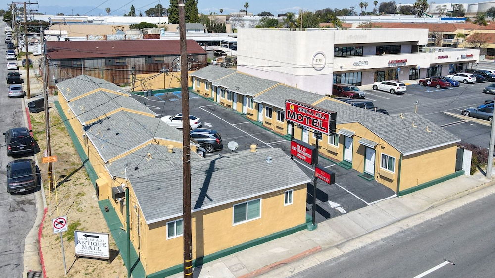 Signal Hill Motel - photo 24