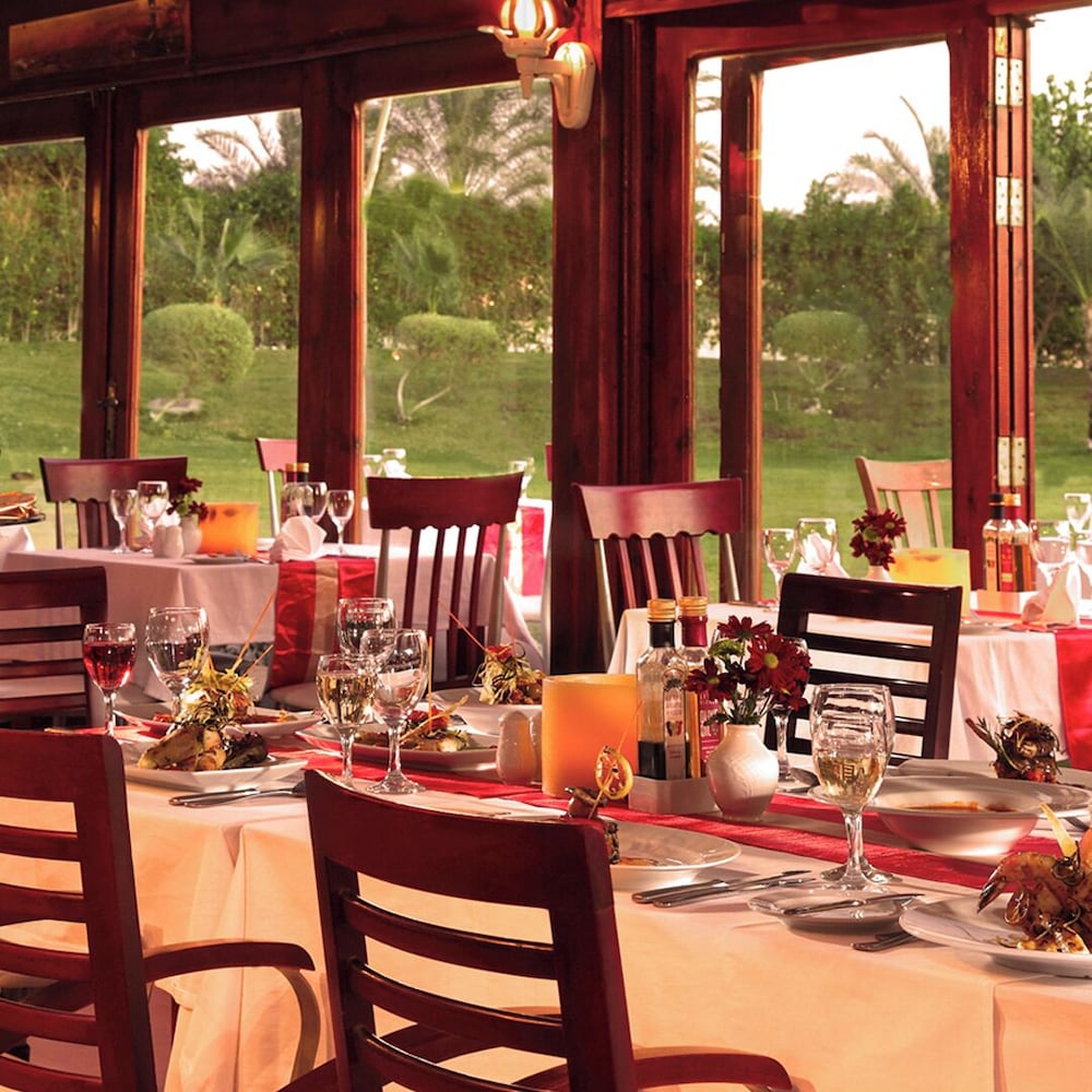 מזון ומשקאות