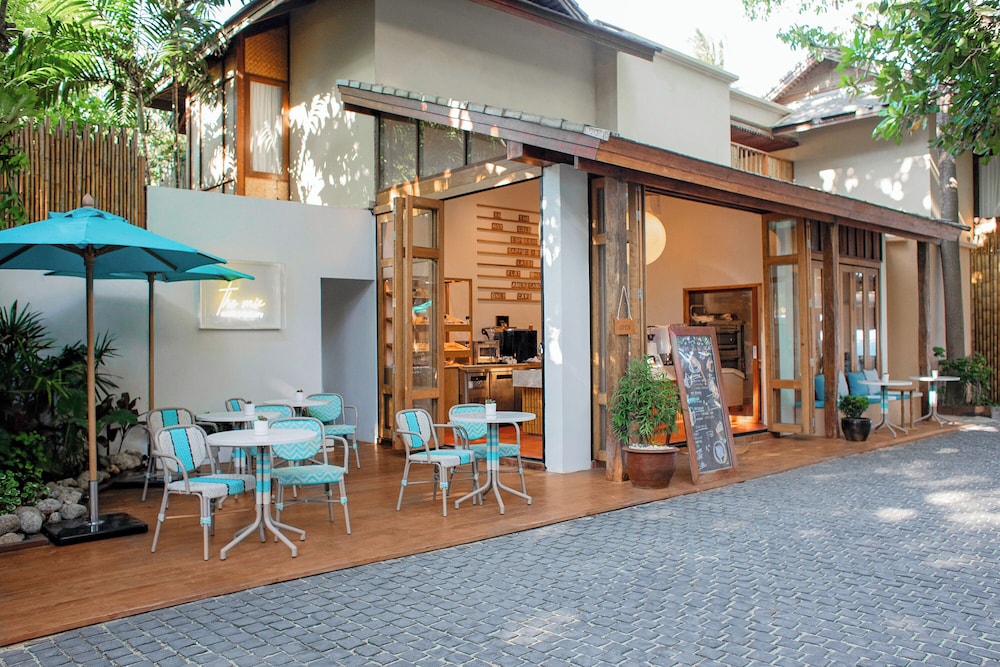 מזון ומשקאות