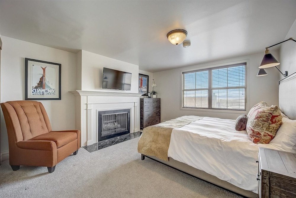 Resort Plaza #5037 by Avantstay Located in Park City Mountain Resort w Mountain Views - featured photo