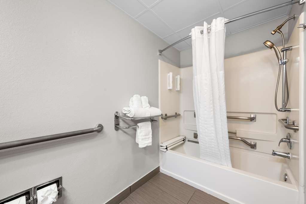 Clarion Pointe Apex Holly Springs - photo 19