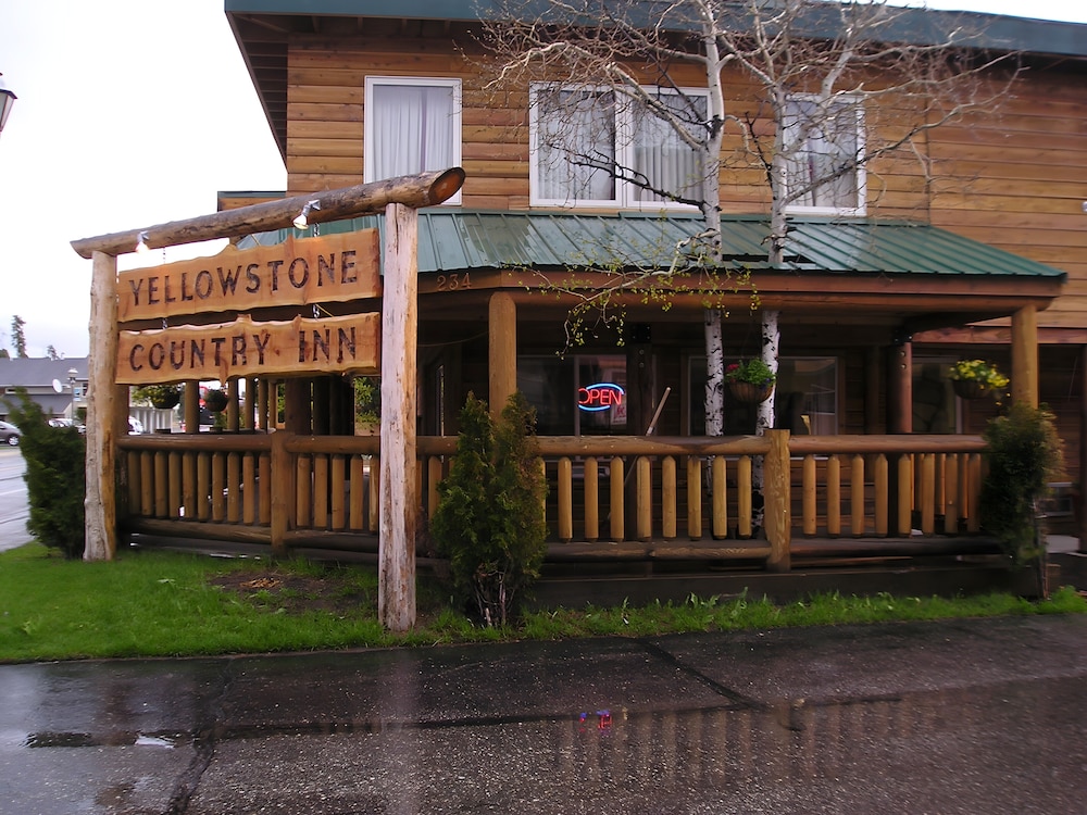 Yellowstone Country Inn - photo 50