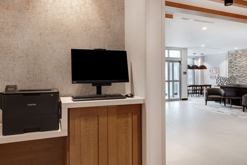 Fairfield Inn & Suites By Marriott Minneapolis Downtown - photo 38
