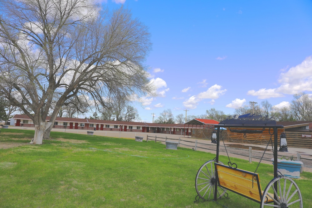 Raine Motel - photo 97