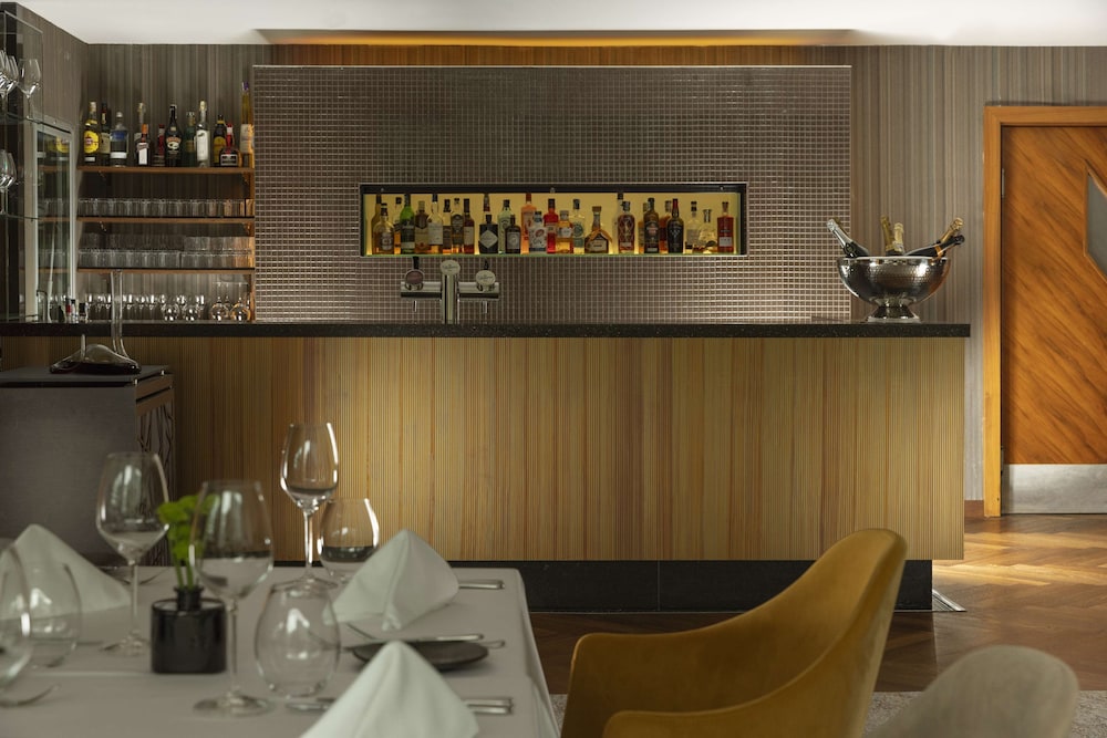 מזון ומשקאות