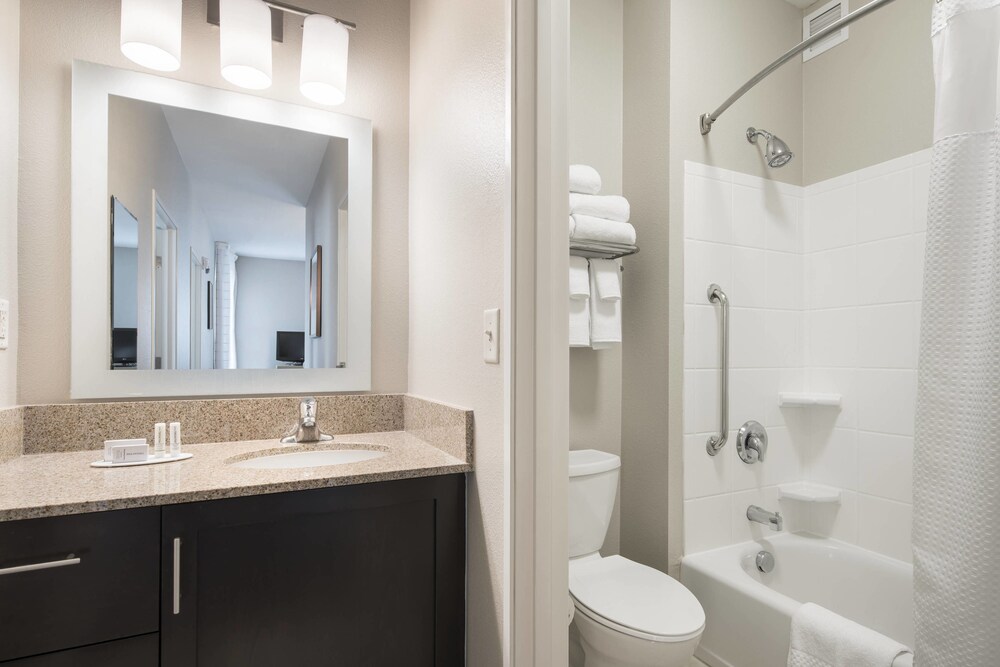 TownePlace Suites by Marriott San Diego Vista - photo 6
