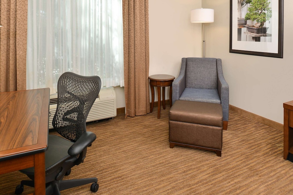 Hilton Garden Inn Dallas Addison - photo 15