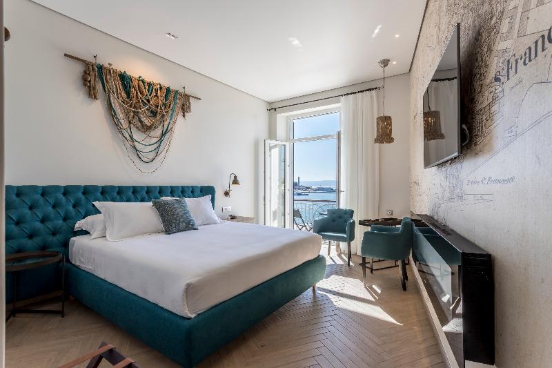 Seaview Luxury Retreat - carbon neutral hotel in Split