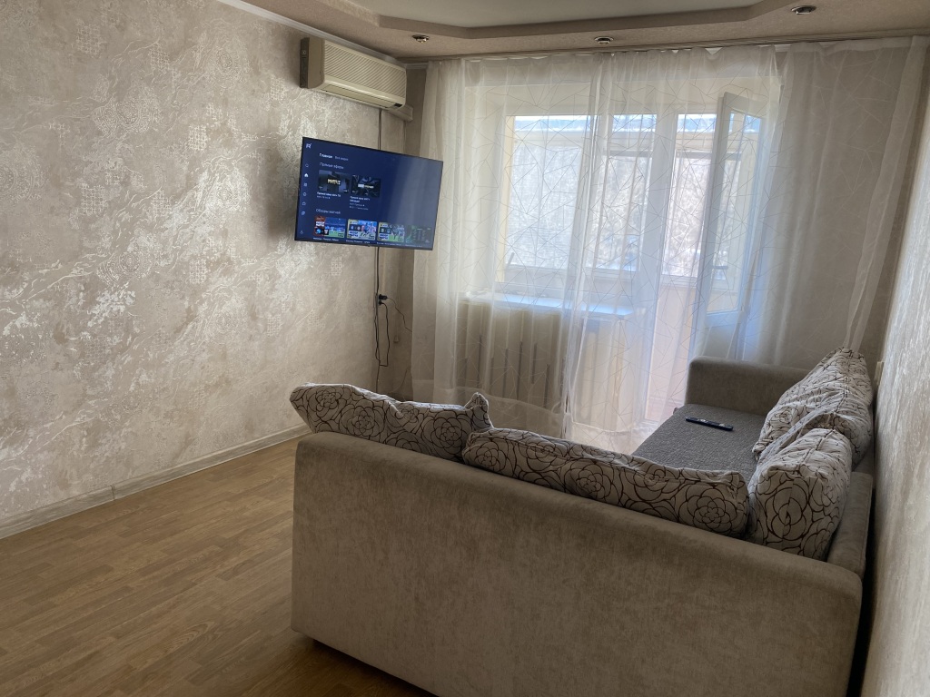 Okolo Tsentralnoy Naberezhnoy Flat in Khabarovsk, Russia