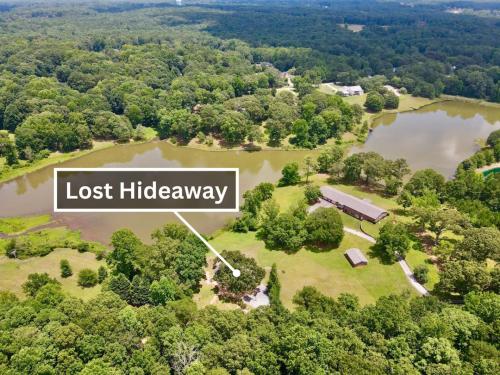 Hideaway for 6 in Fayetteville, United States