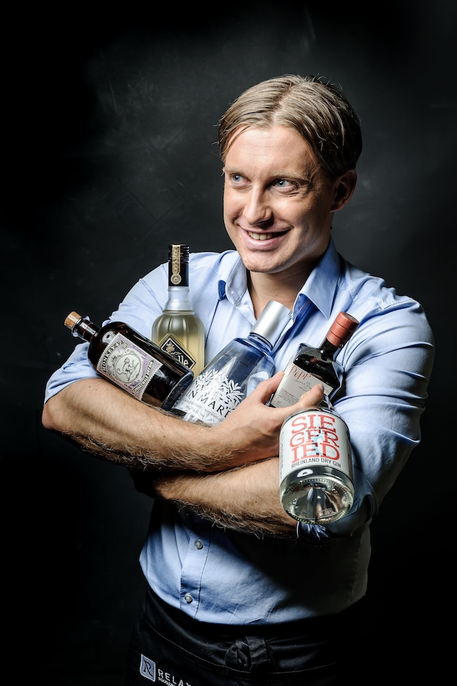 מזון ומשקאות