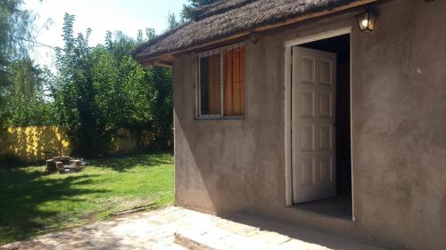 Cabaña en Zona de Bodegas Perdriel Lujan de Cuyo - carbon neutral hotel in Unknown City
