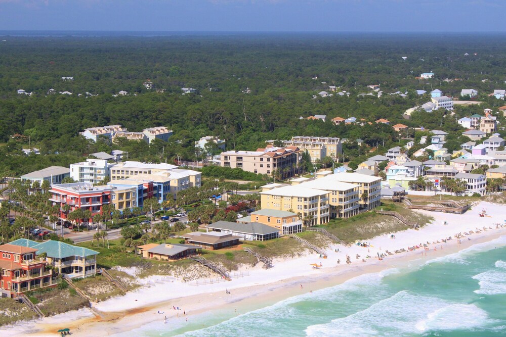 Seven Palms - carbon neutral hotel in Seaside