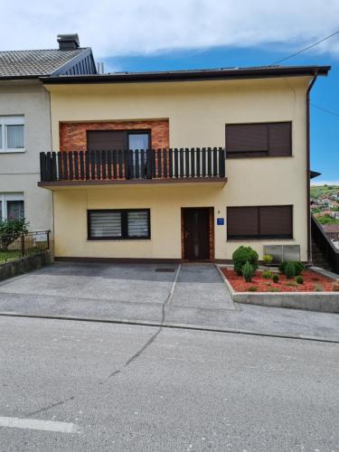 Apartman Lora — 4-Star Luxury Hotel in Krapina, Croatia