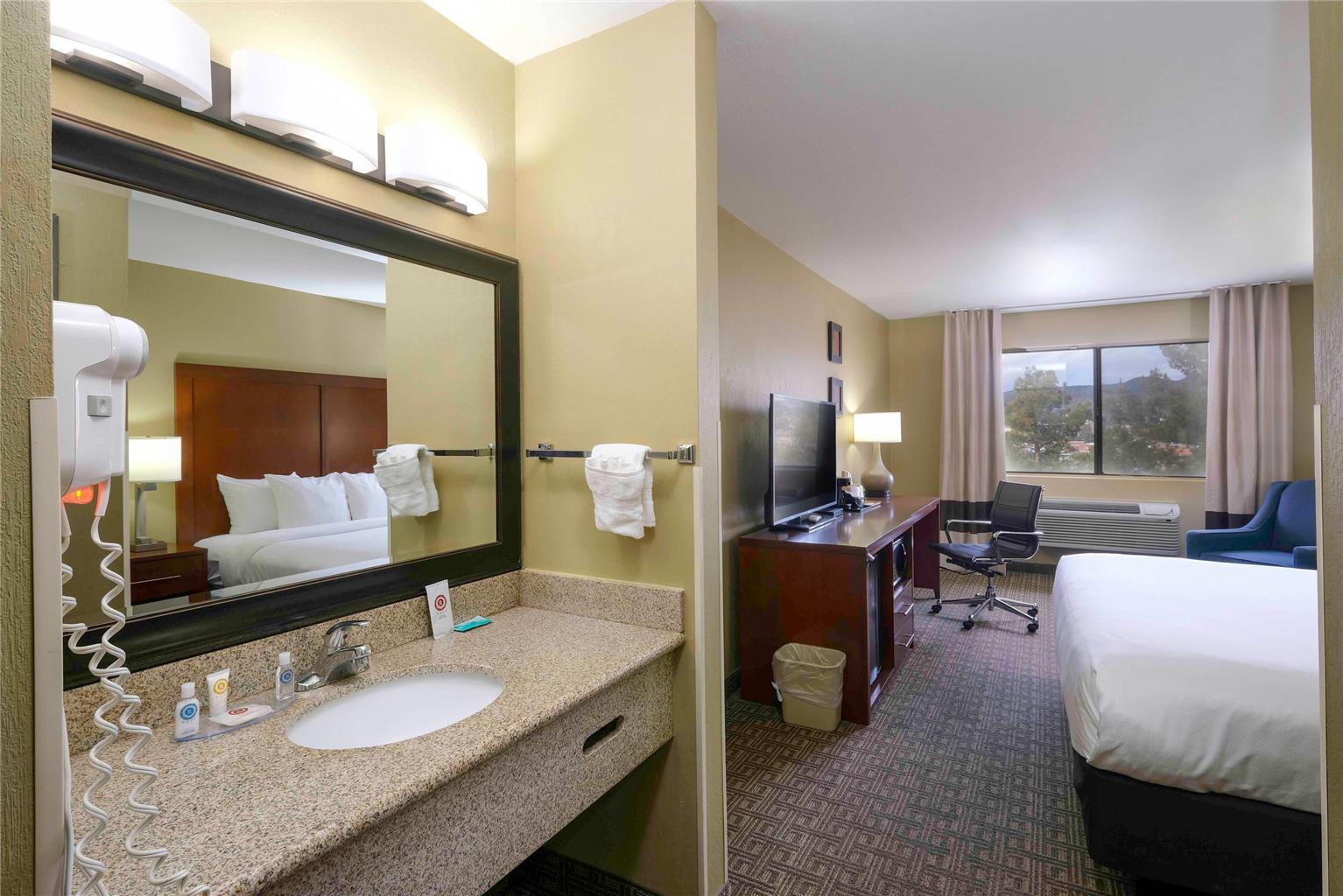 Comfort Inn Near Gila National Forest - photo 22