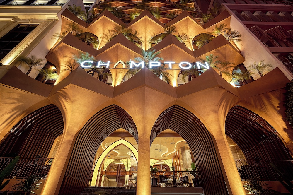 Champton Nha Trang Hotel — 5-Star Luxury Hotel in Nha Trang, Vietnam