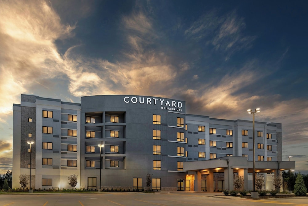 Courtyard by Marriott Sherman — hotel in Sherman