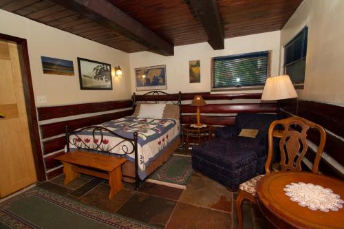 White Horse Stable — hotel in Bayfield