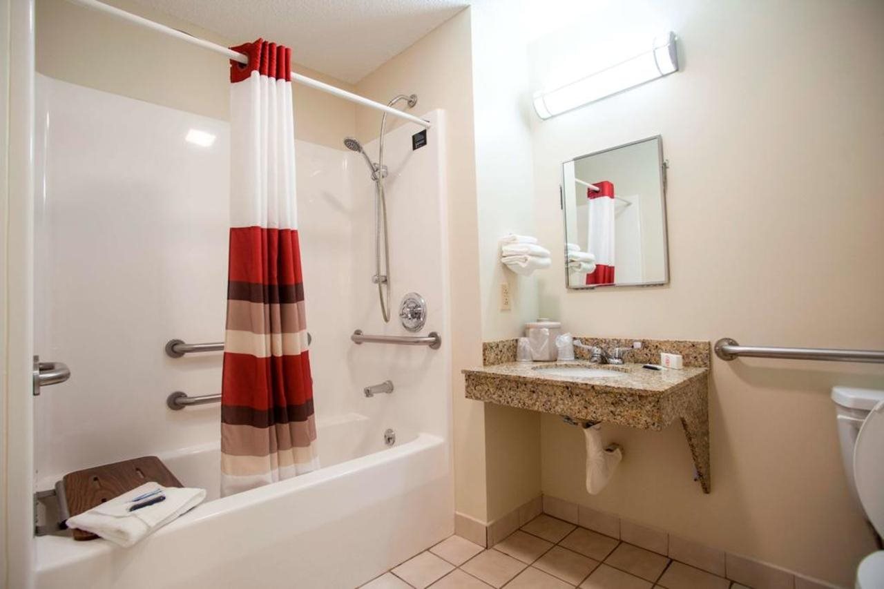 Red Roof Inn London I 75 - photo 9