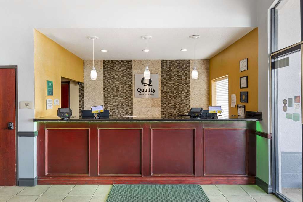 Quality Inn & Suites Wichita Falls I 44 - photo 3