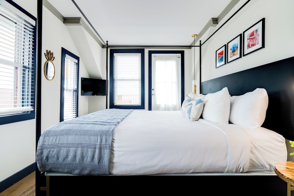Morgan Hotel - photo 10