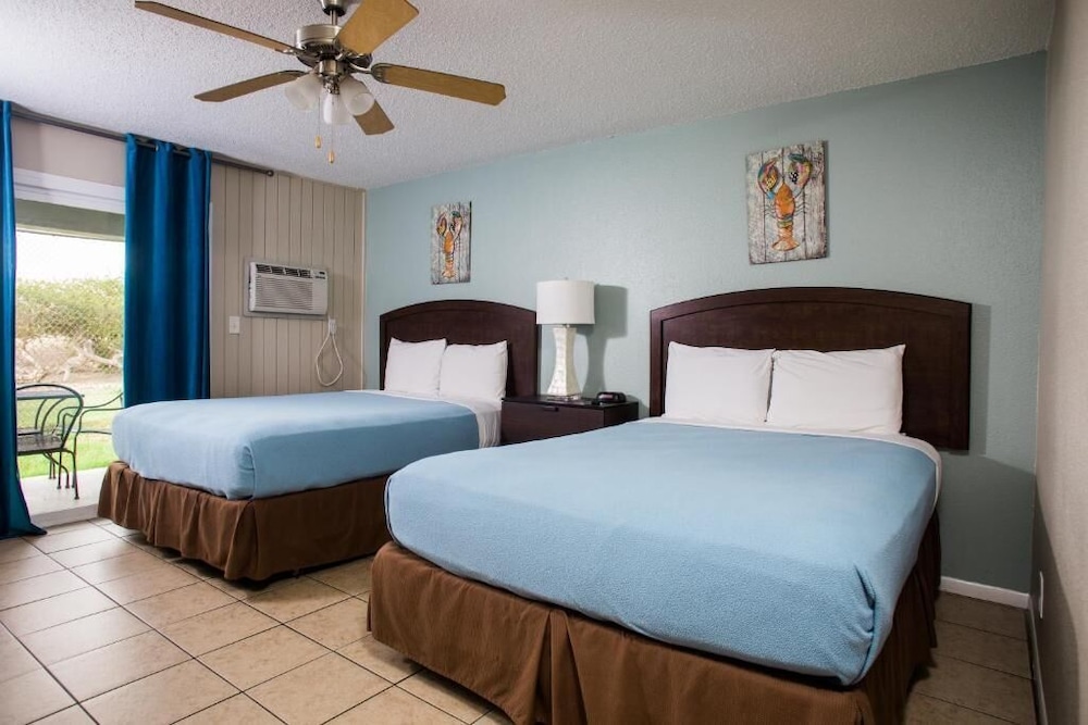 Ocean Villa Inn - photo 32
