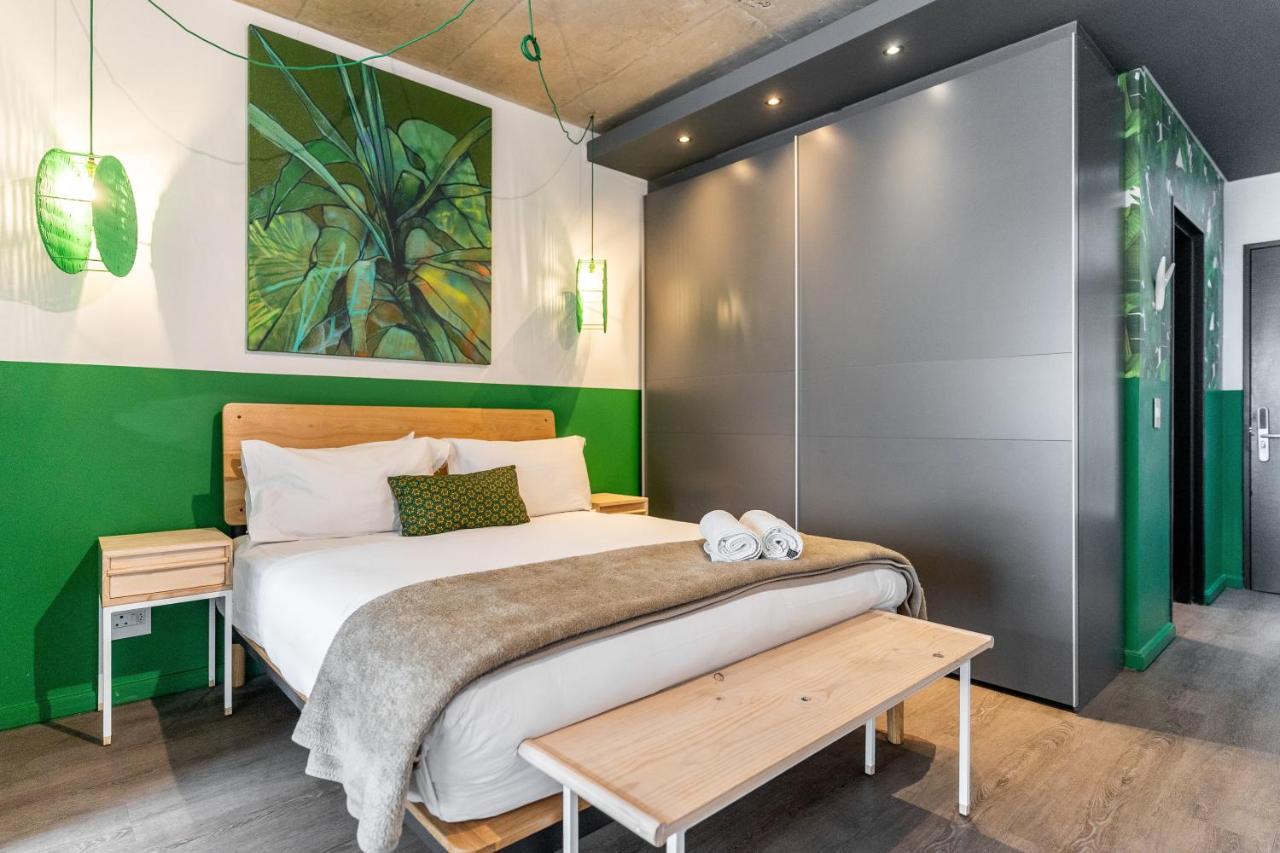 423 Wex1 by Perch Stays with Daily Housekeeping