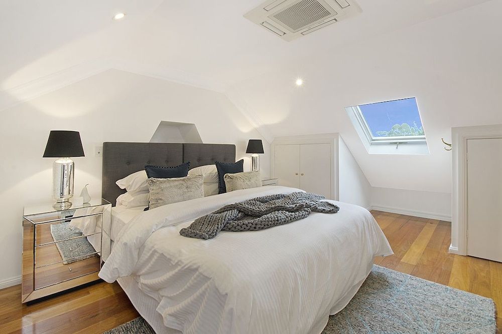 Pyrmont Harris Street — 4-Star Luxury Hotel in Pyrmont, Australia