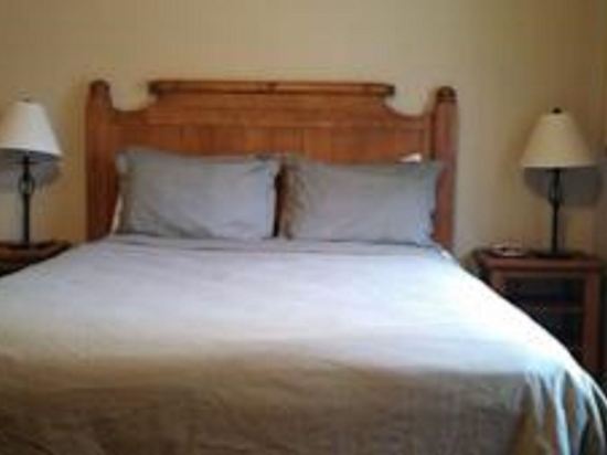 Centennial Suites & Extended Stay - photo 19