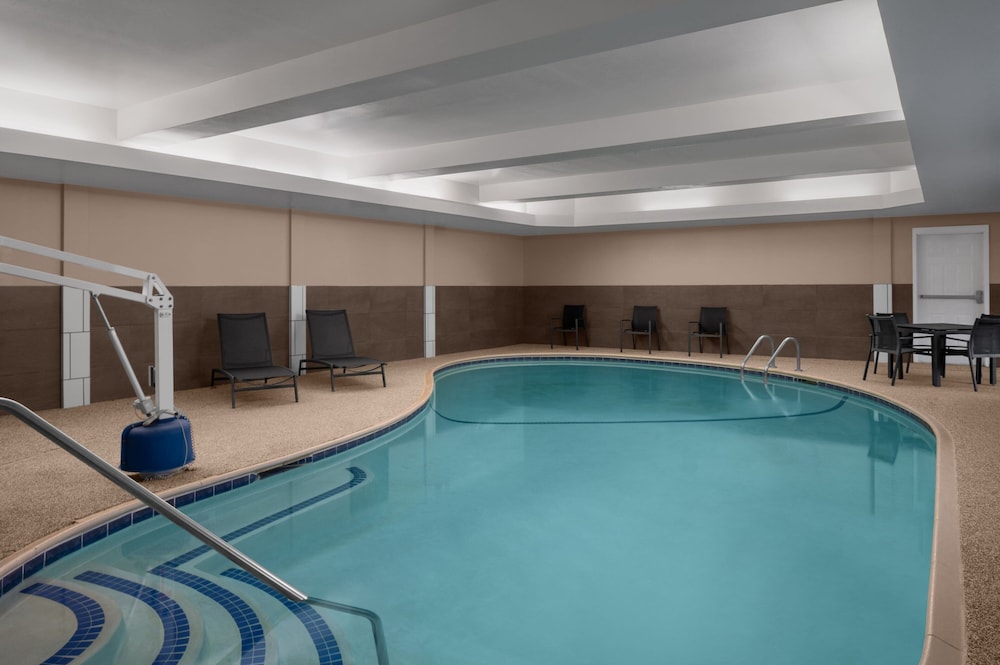 Residence Inn Boston Dedham - photo 17