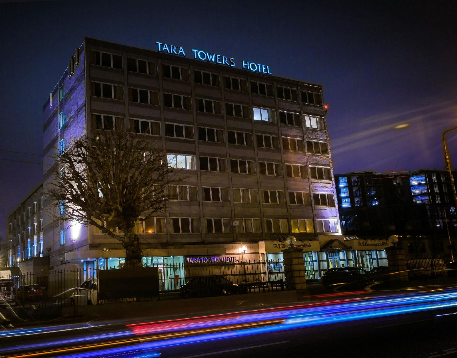 Tara Towers Hotel