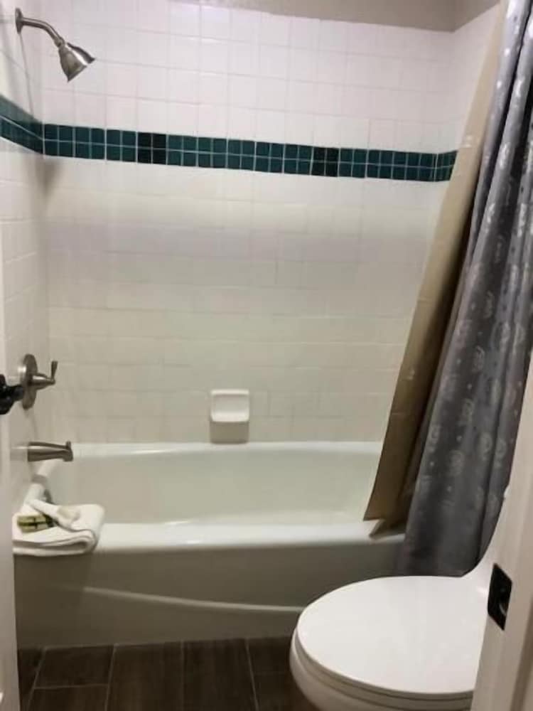 Mesa Motel - photo 33