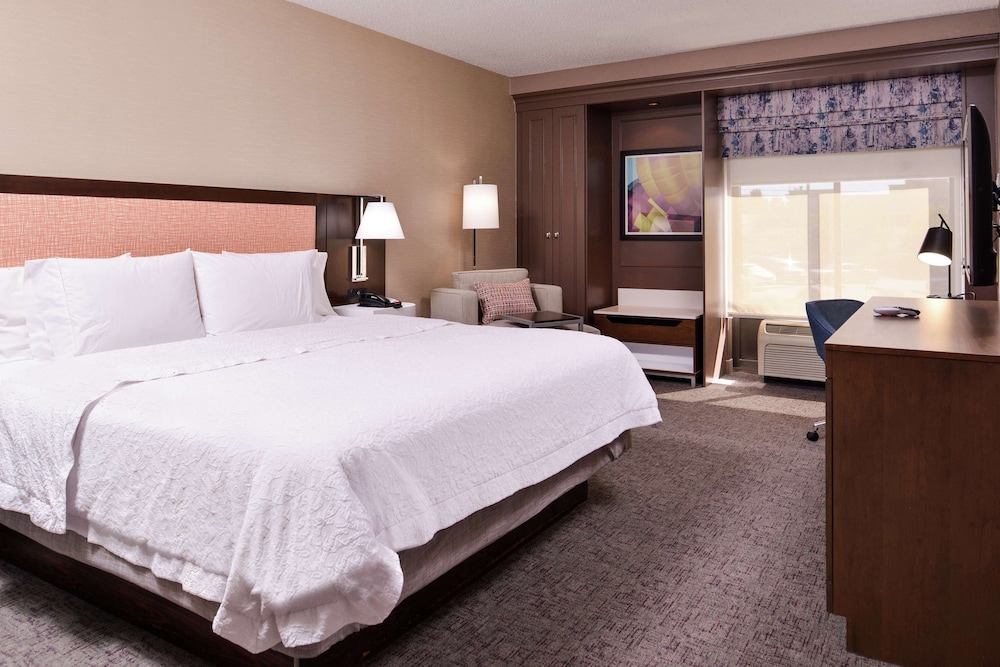 Hampton Inn Albuquerque University Midtown - photo 5