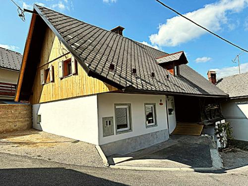 Apartma Pr’Komarjo in Zgornje Gorje, Slovenia