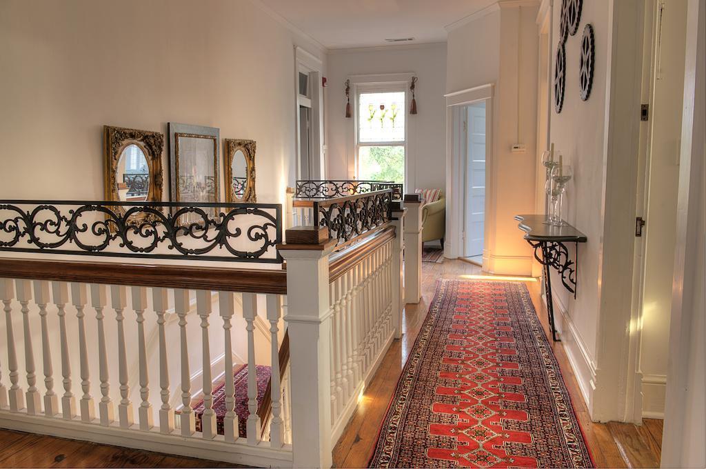 The Jackie O' House Bed and Breakfast — 4-Star Luxury Hotel in Columbus, United States